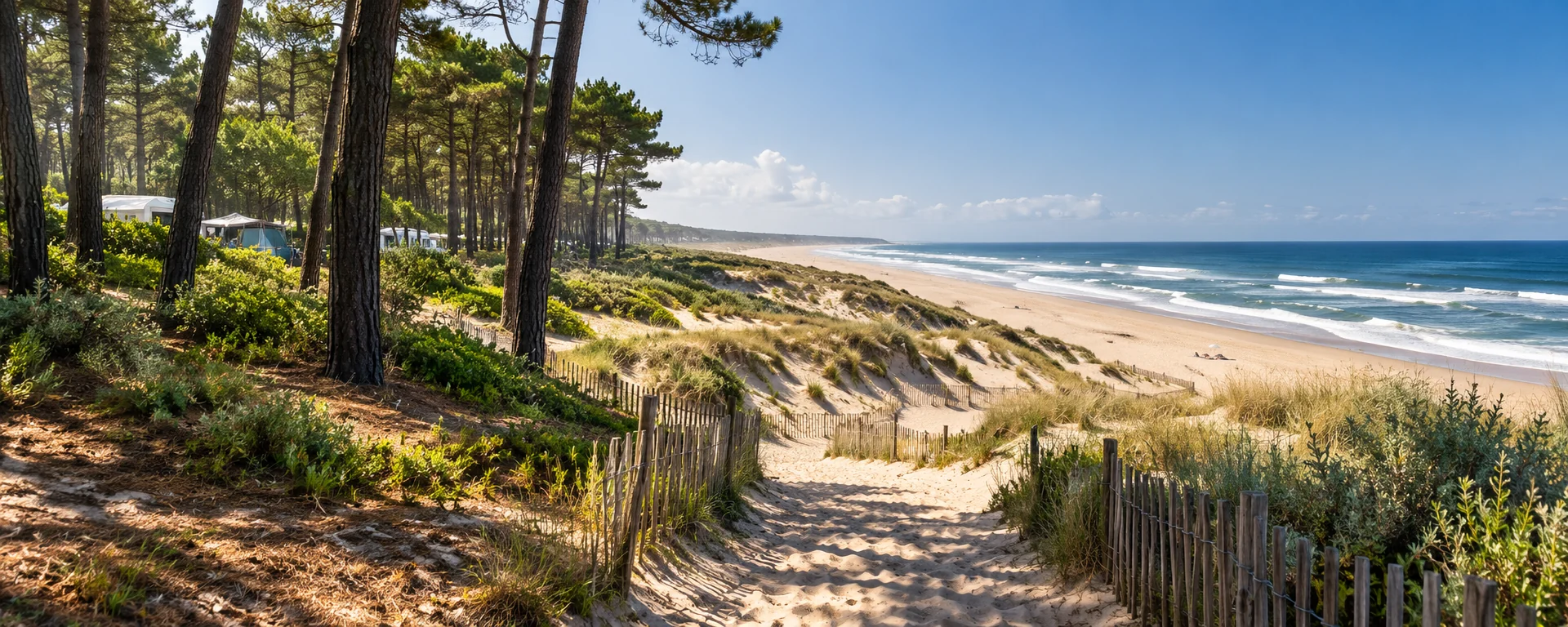 Camping tussen dennen en duinen aan de Atlantische kust van de Landes