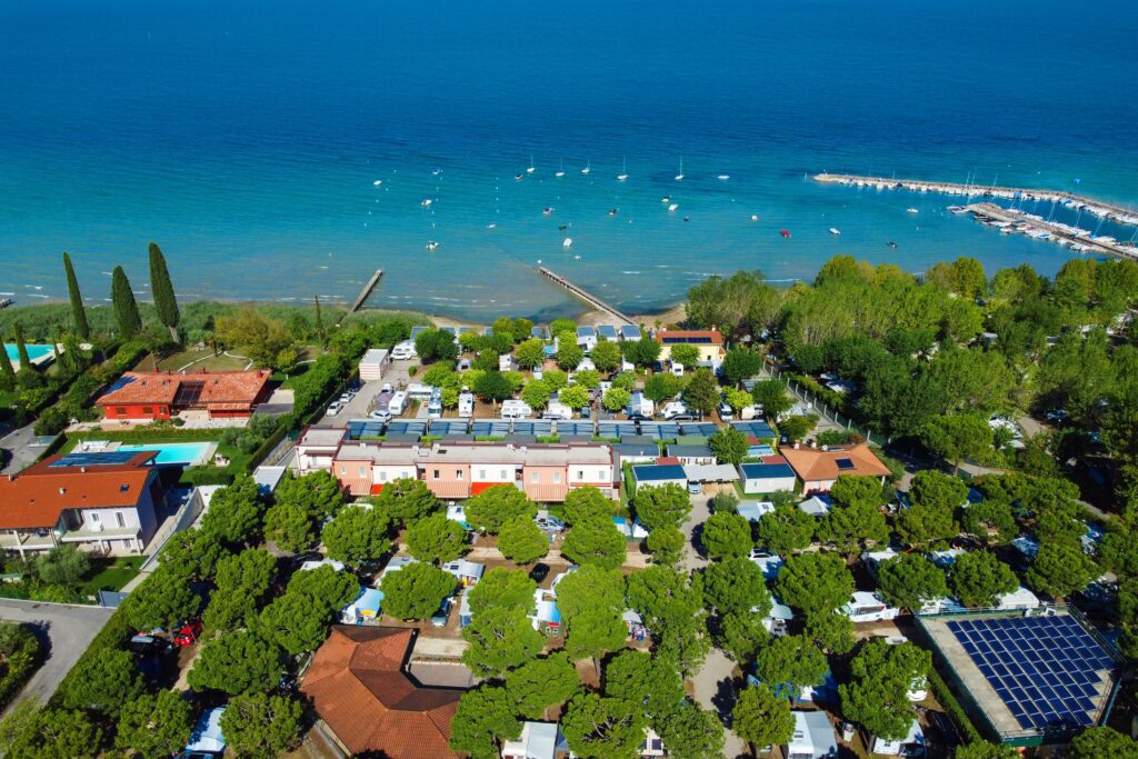 Club del Sole Le Palme Lazise Family Collection