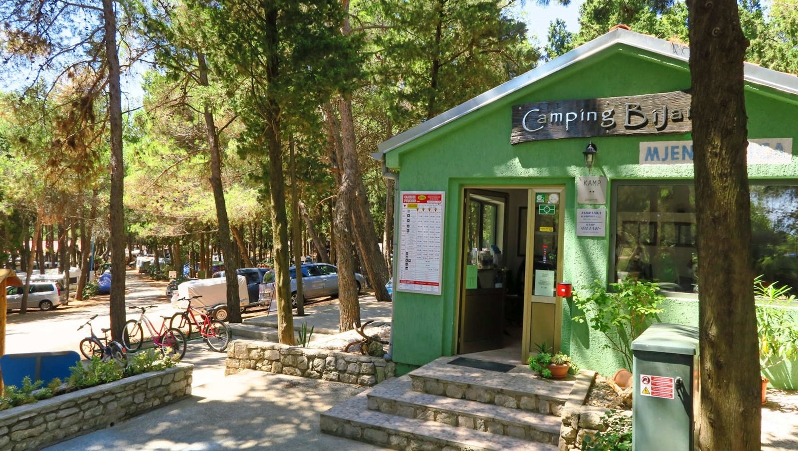 Camping Bijar – sfeerbeeld 3