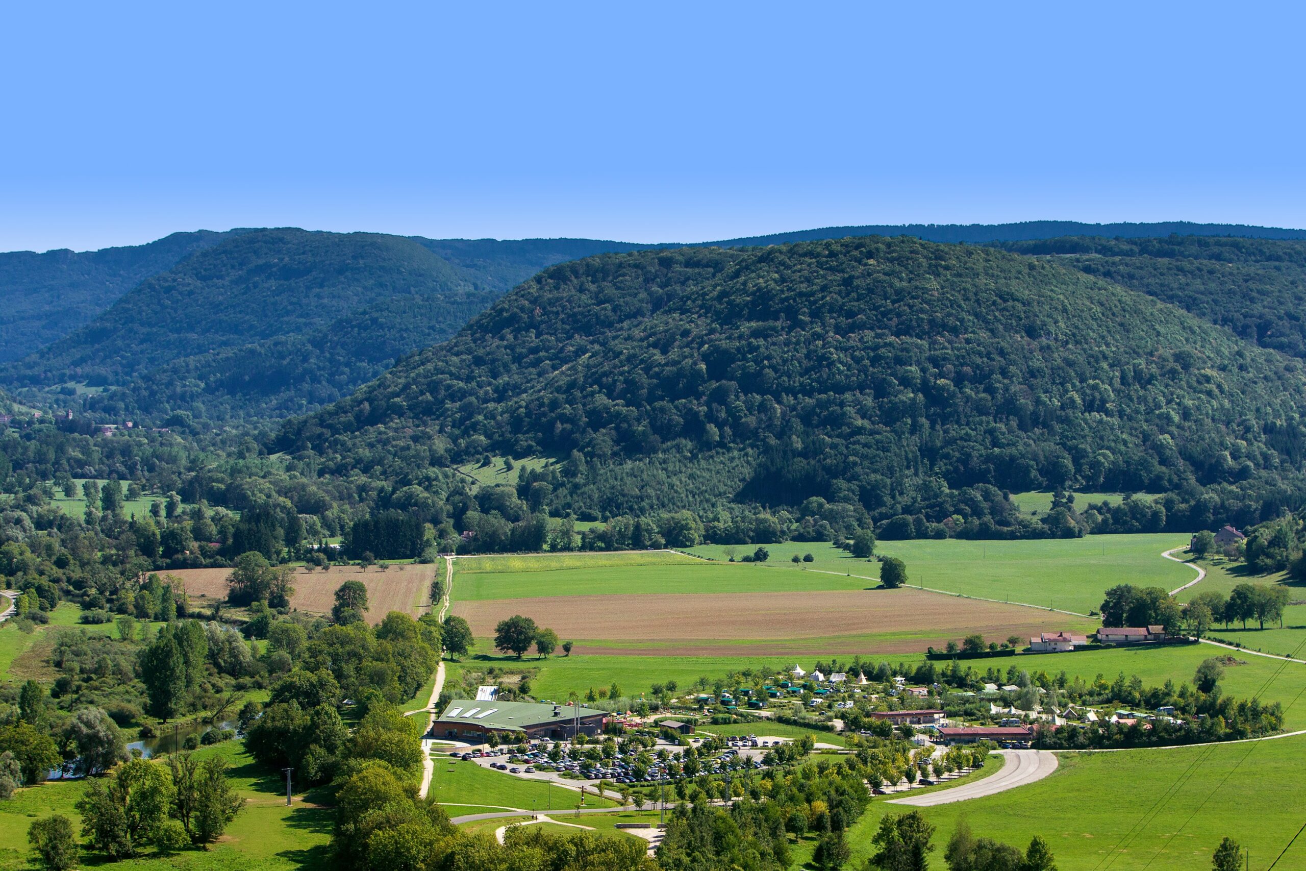 Camping La Roche d'Ully – sfeerbeeld 2